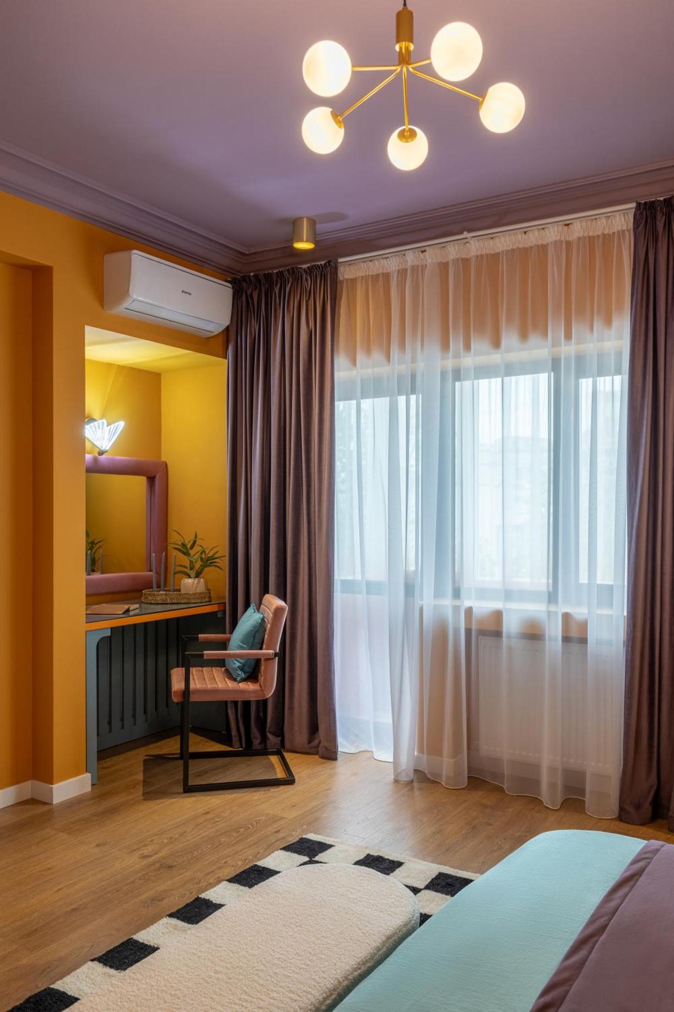 Wes Anderson In Bucharest Lejlighed Eksteriør billede